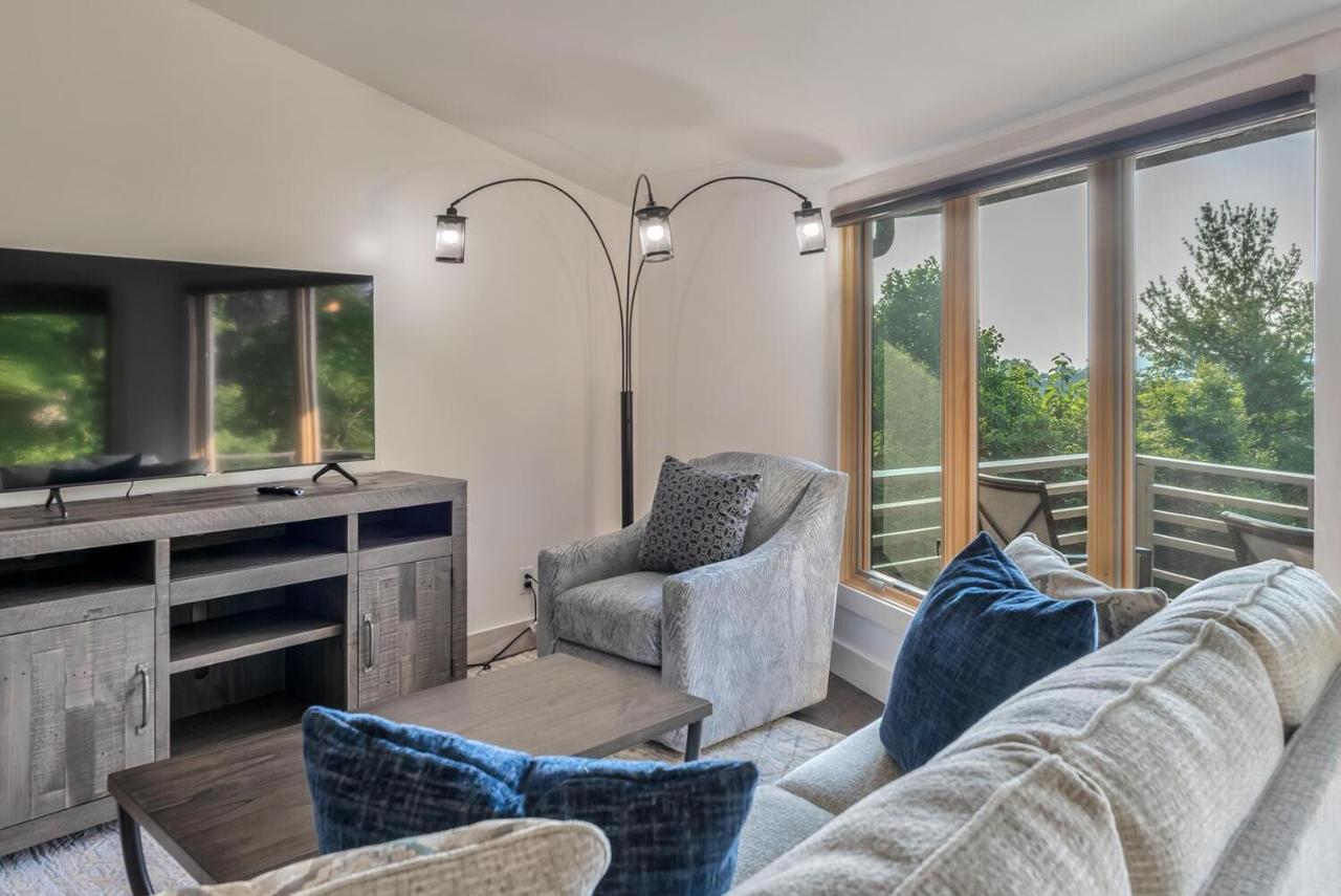 Holiday home Amazing Town Mountain Getaway Asheville